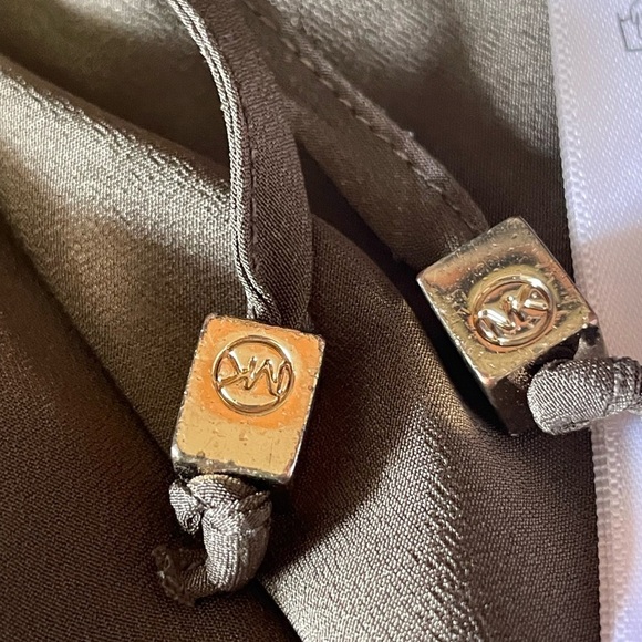 Michael.  Michael Kors top - Picture 4 of 6